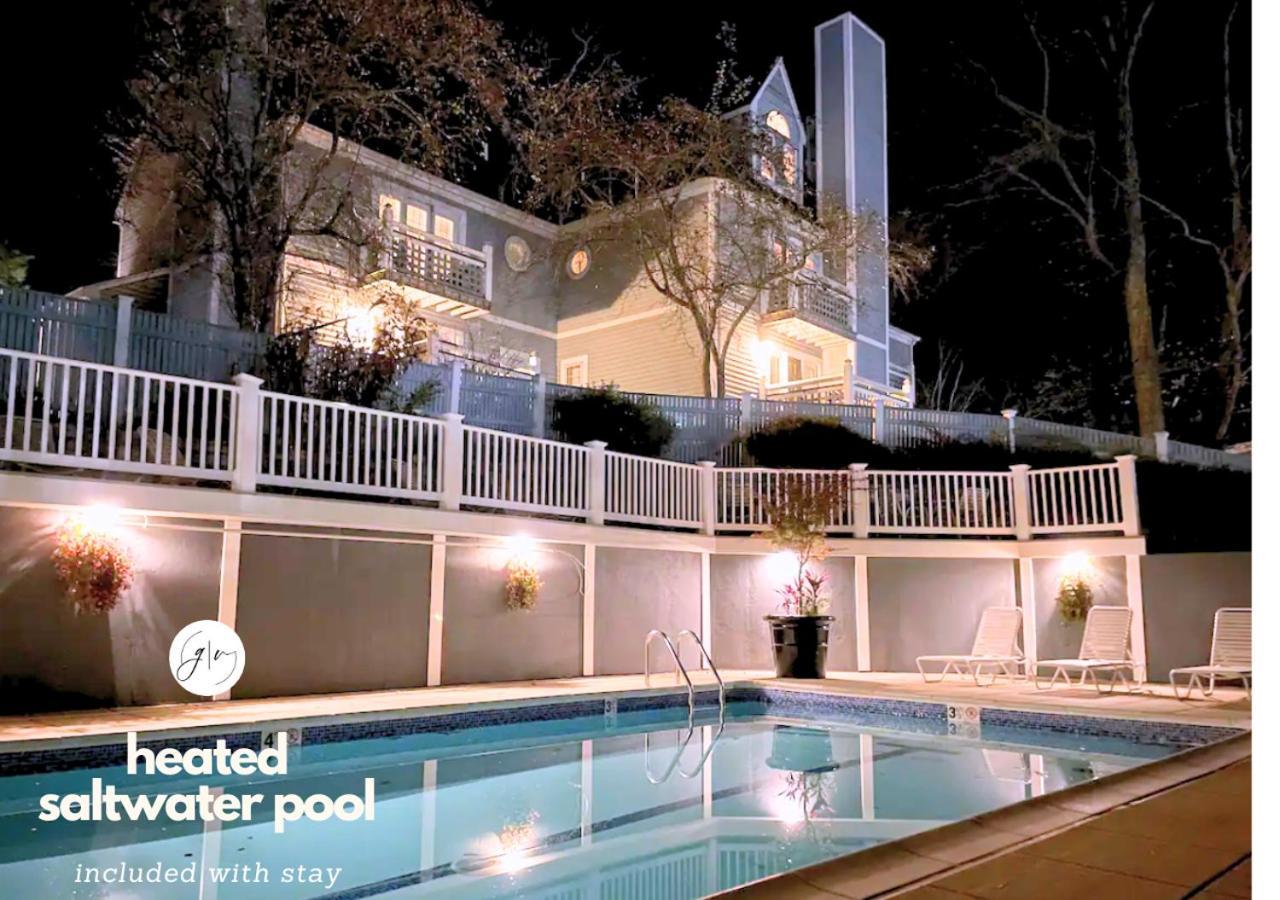 Getaway Villa- 3 Mins To Mohegan- Fully Stocked With Two Full Beds & Fireplace- Jacuzzi, Saltwater Pools, Sauna Норидж Экстерьер фото